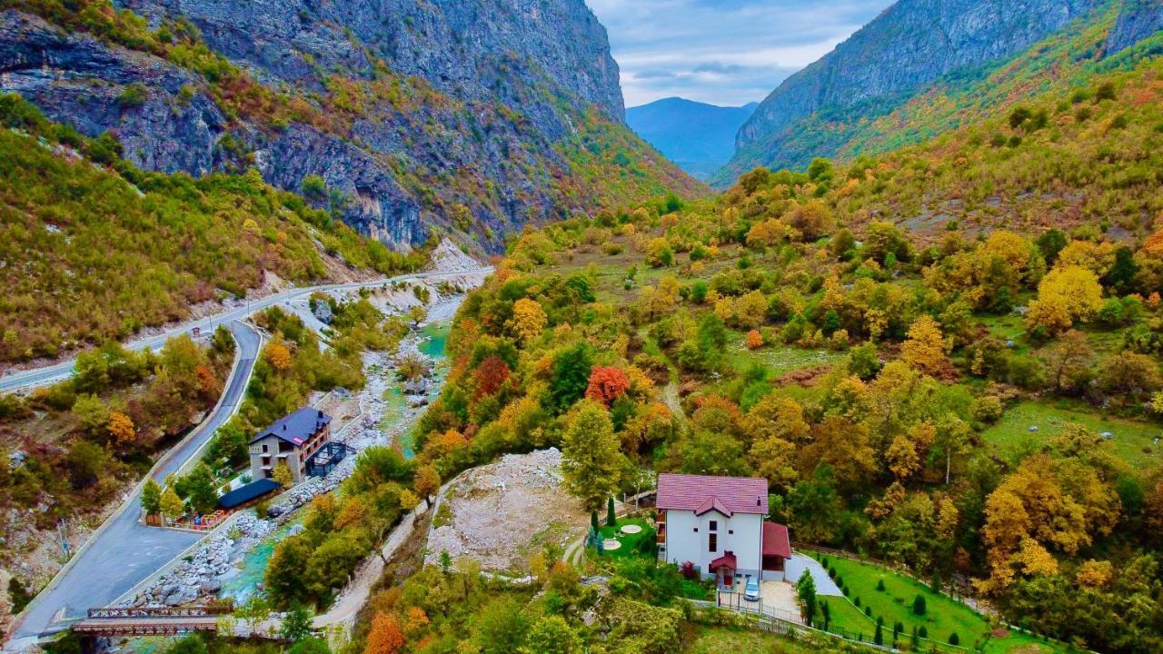 Vila Alexander B&B Valbone Eksteriør bilde