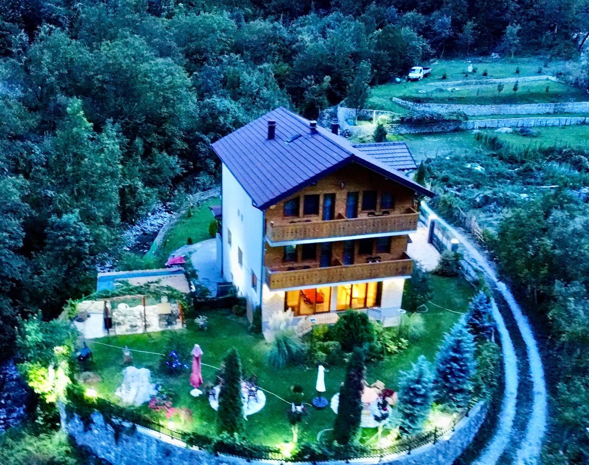 Vila Alexander B&B Valbone Eksteriør bilde